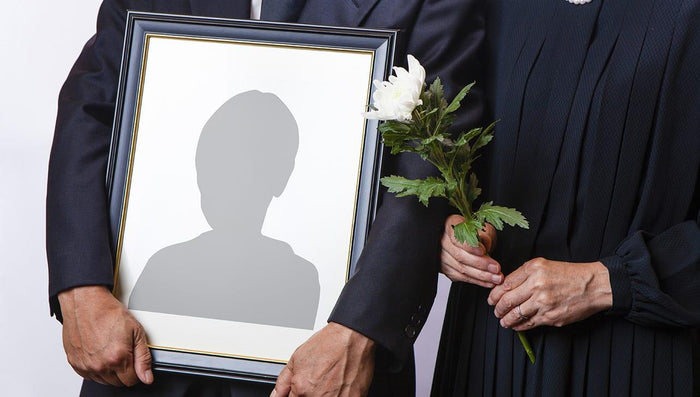 遺影の取り扱い方(保管・作り直し・処分)に関する基礎知識