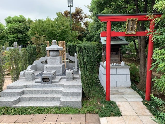 朝陽の杜墓苑
