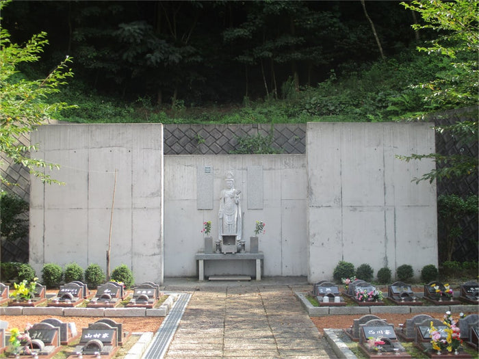 黒崎小嶺霊園
