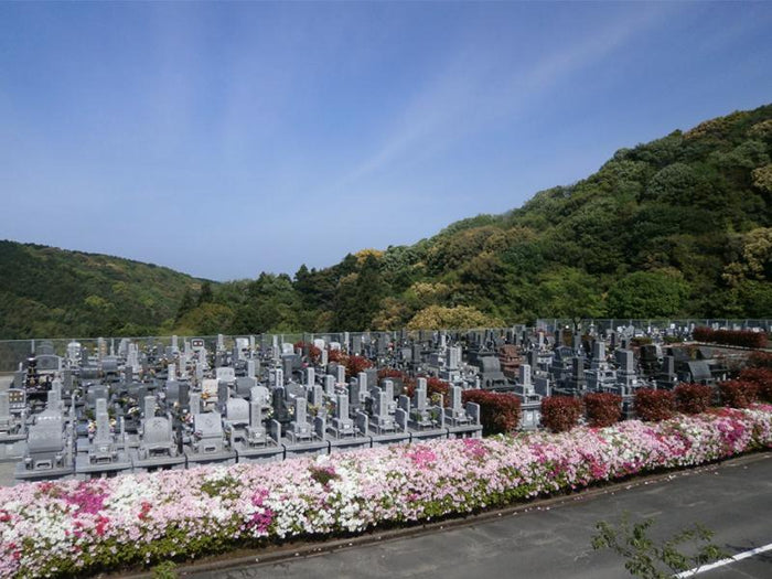 百合ヶ丘霊園