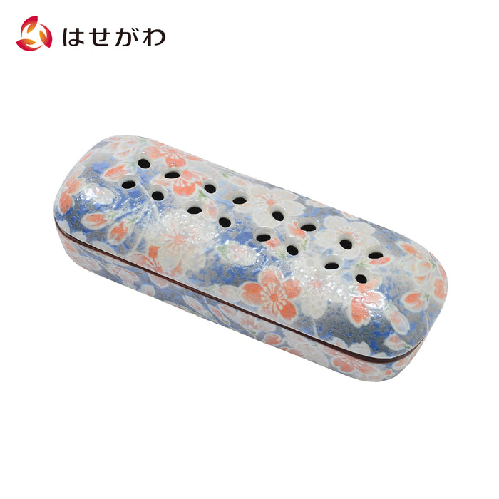 仏具 花摘 寝かせる線香皿 有田焼 小 雅桜 ブルー 特徴 1
