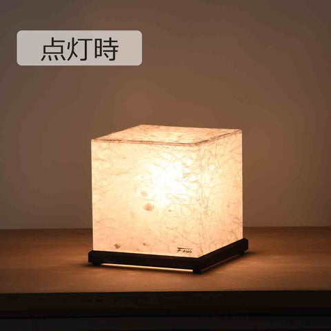 新型 CUBEスタンド 白