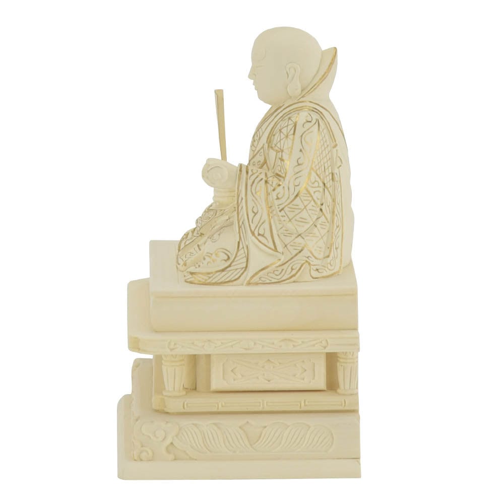 仏像 日蓮 ツゲ 金粉紋様 2.5寸 | お仏壇のはせがわ公式通販