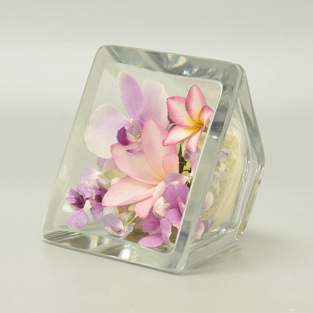 ボトルフラワー スラントスクエアグラス ラン・プルメリア | お仏壇の