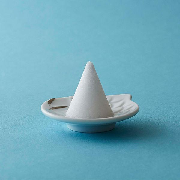 動物縁起もりしお 鯉/銀 | お仏壇のはせがわ公式通販