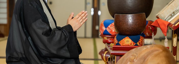 一周忌って何？法要の早見表