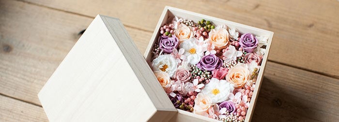 ピンクのバラの花束