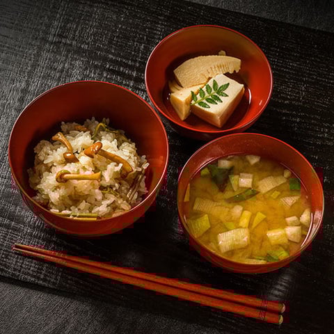一汁三菜の画像